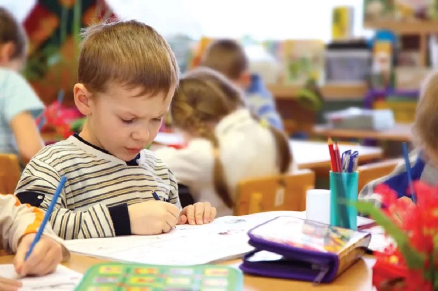 برنامه روزانه مهد کودک